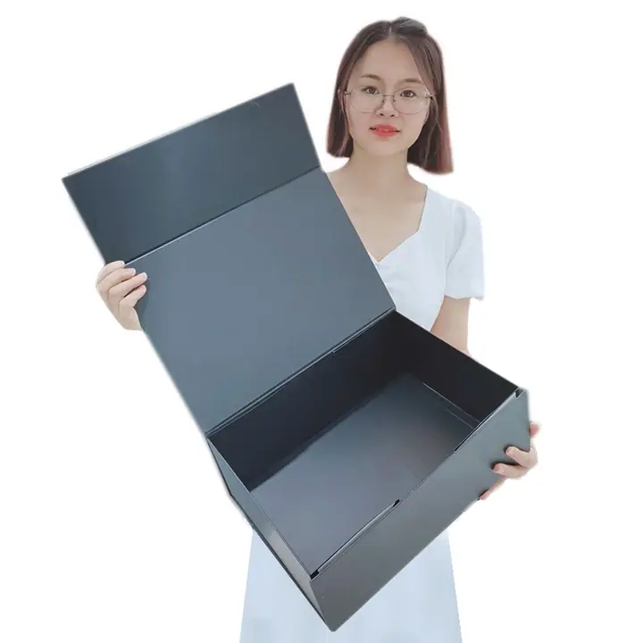 Folding Shirt Socks Packaging Gift Box Magnet Embossing – view 5