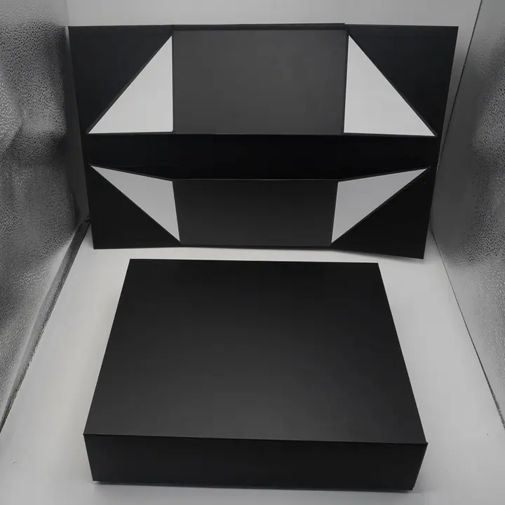 Low MOQ Black Cardboard Gift Box Magnetic Closure – view 6