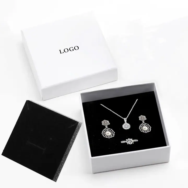 White Handmade Luxury Rigid Jewelry Box